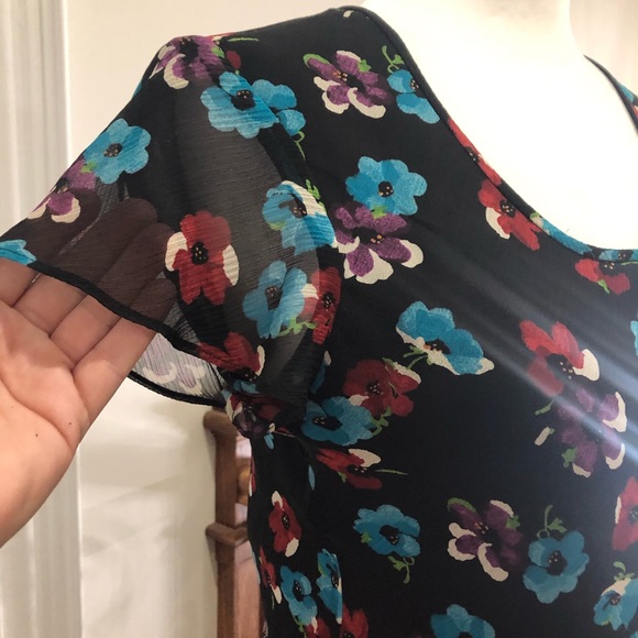 Silk Jones of New York Outfit - Picture 3 of 5